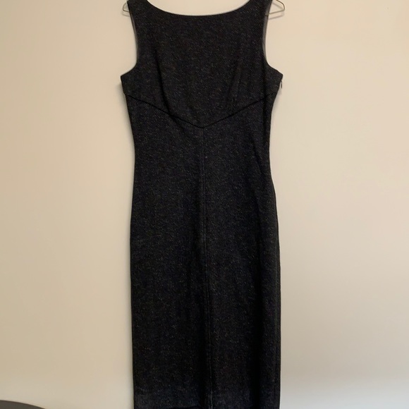 Diane Von Furstenberg Dresses & Skirts - Diane von Furstenberg sleeveless gray midi dress sz 4